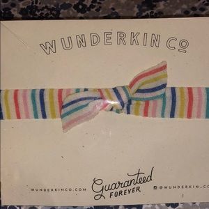 Wunderkin Ampersand Collab Retro Knot Bow Medium